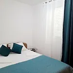 Apartment Butua.